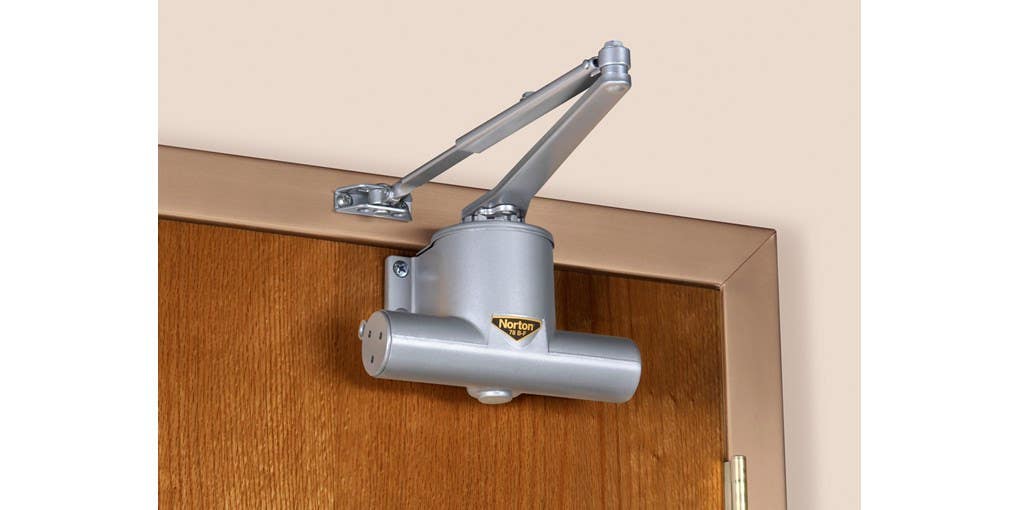 Norton 2018 Soffit Bracket (Mounting Between Doors) for78-B/F Door Closer