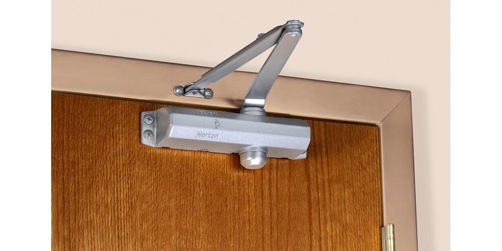 Norton 1700 Light Commercial Door Closer, Tri-Packed (Regular,Parallel,Top Jamb)