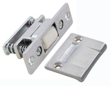 Burns Manufacturing 550 Roller Latch