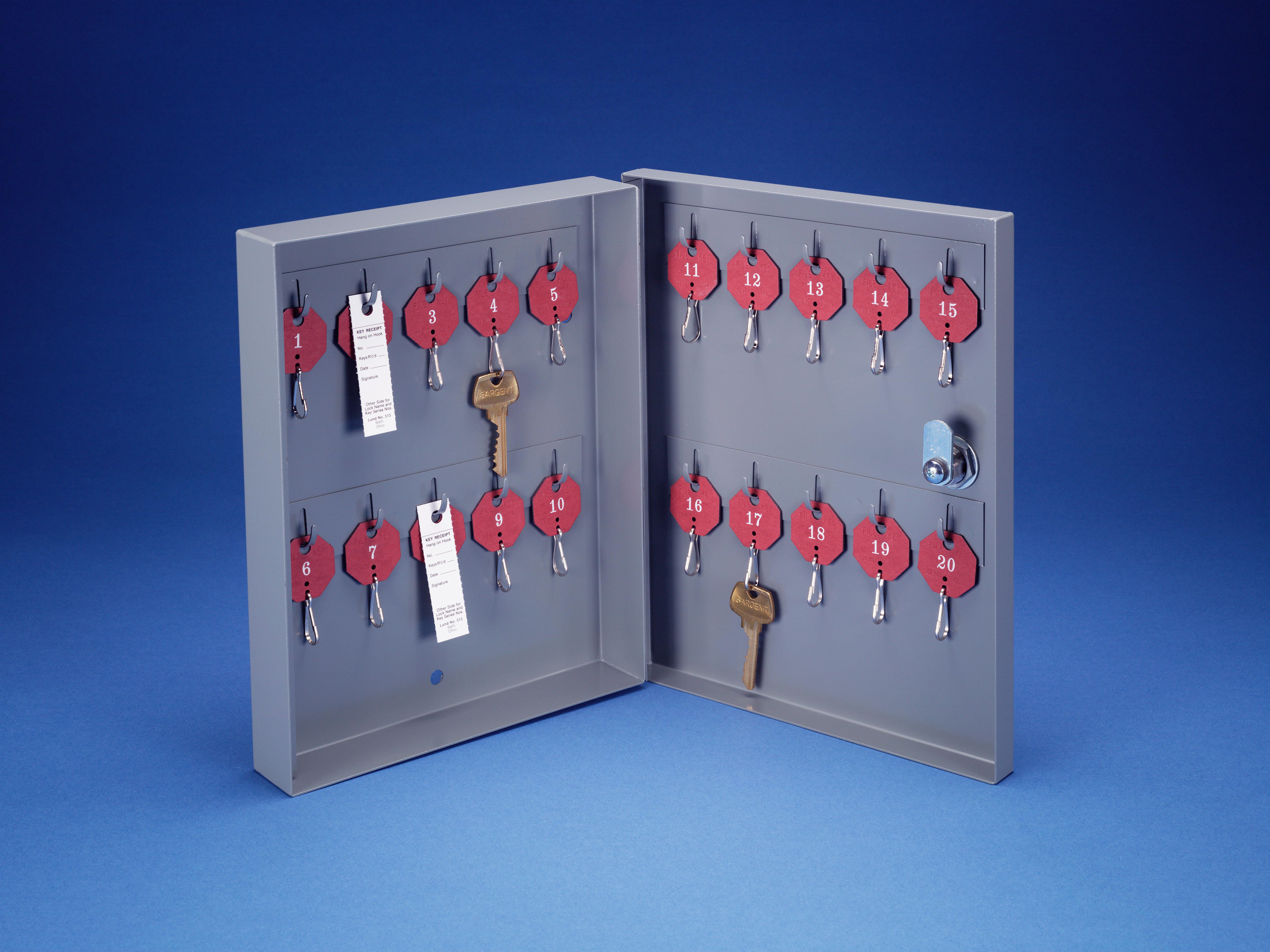 Lund 10 Mini Wall Key Cabinet, Key Capacity 10-20