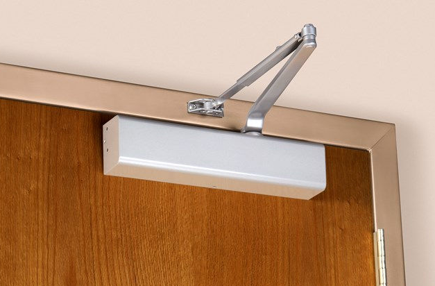 Norton 8547 Low Ceiling Clearance/Overhead Door Holder Drop Plate