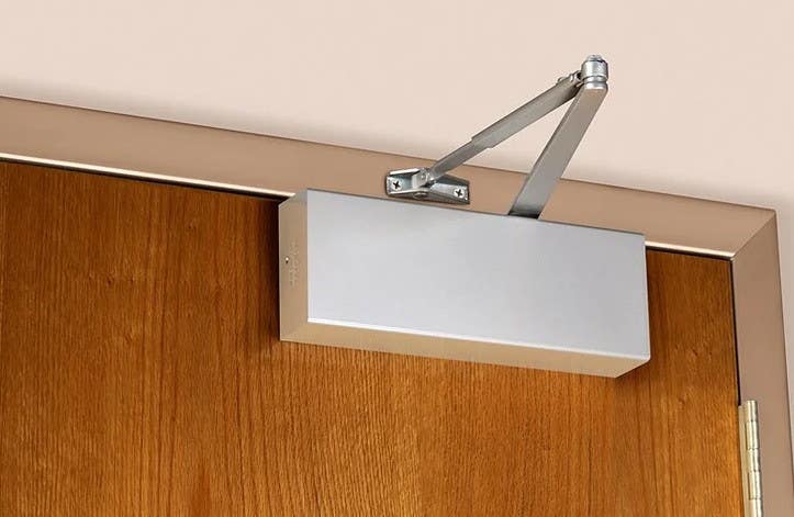 Norton 9500 Cast Iron Door Closer, Adjustable Size 1-6