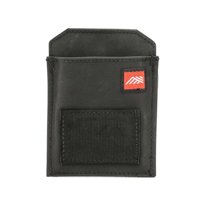 Diamondback DB7-15-BK-A 715 Clip-on Utility Pocket with Magnet For Combo Square or Small Notepad & Tool, Black